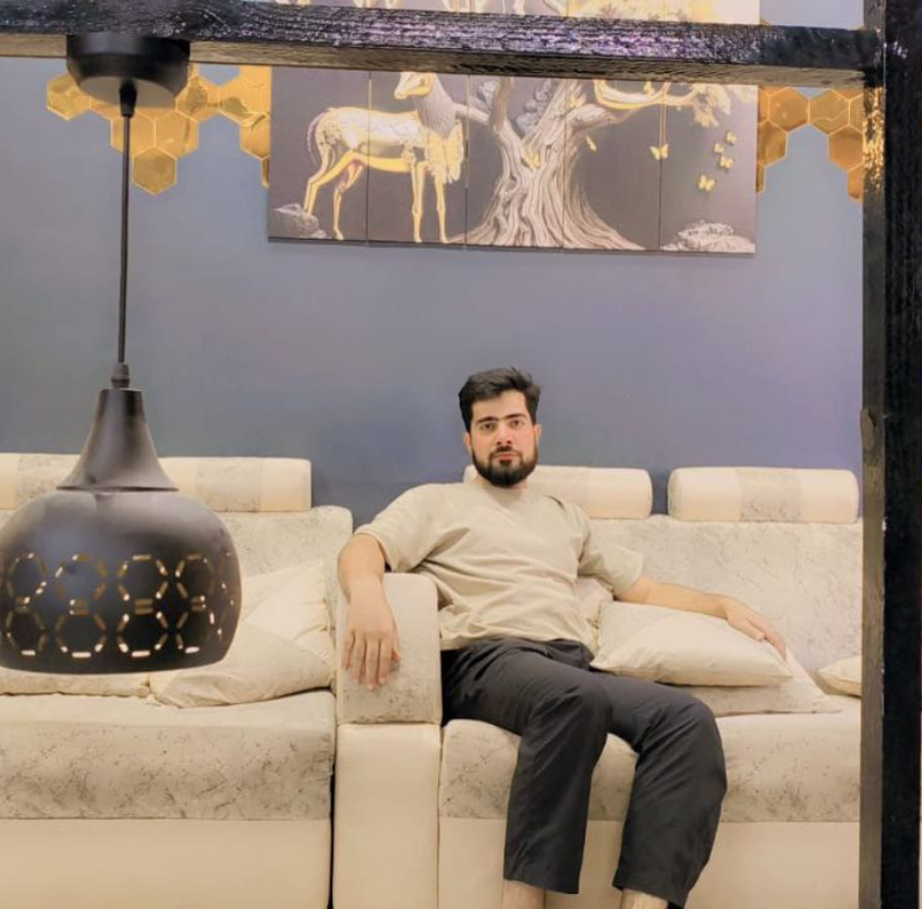 Member – Mfood Tiffin Service 